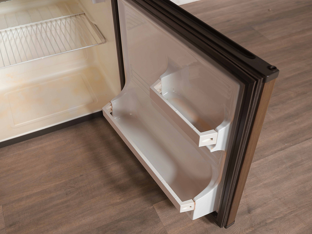 Холодильник Whirlpool ARG0910 Металл Орех Россия (МХ-090725)