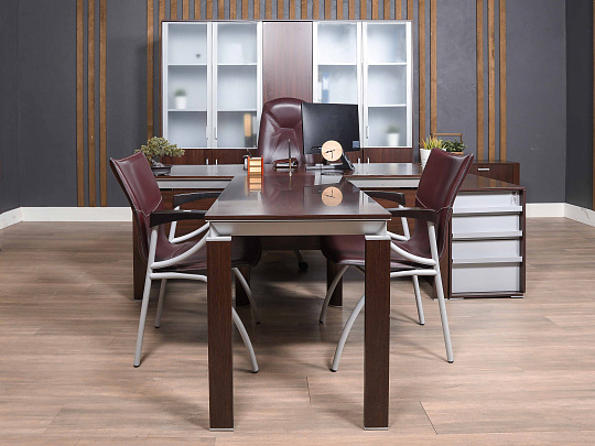 Кабинет руководителя HAN Шпон Венге Италия