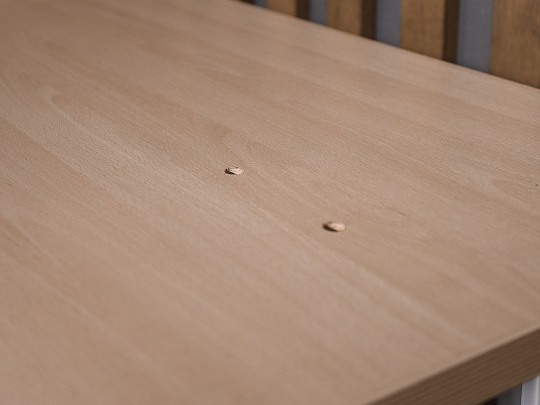 Стол эргономичный ЛДСП Дуб