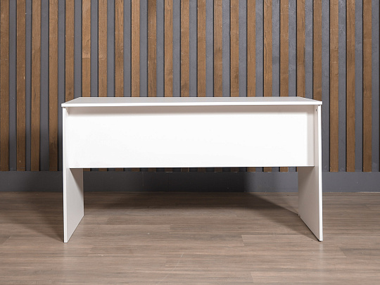 Стол прямоугольный ЛДСП Белый