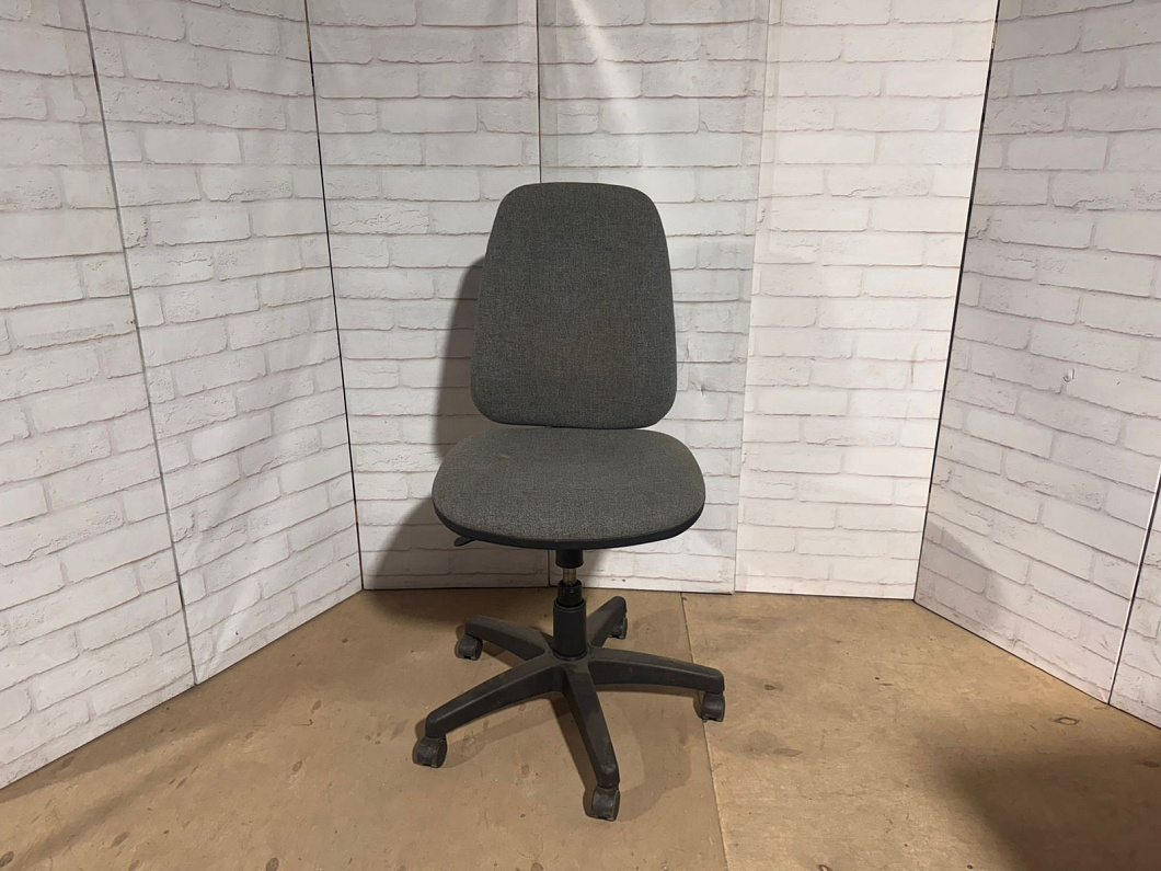 Офисное кресло Ткань Серый Россия (31641-151025)