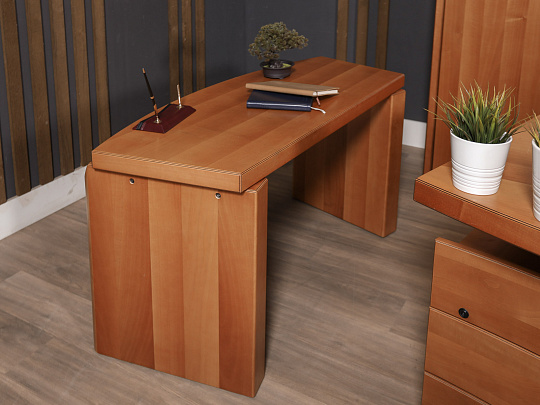 Кабинет руководителя Шпон Ольха Италия