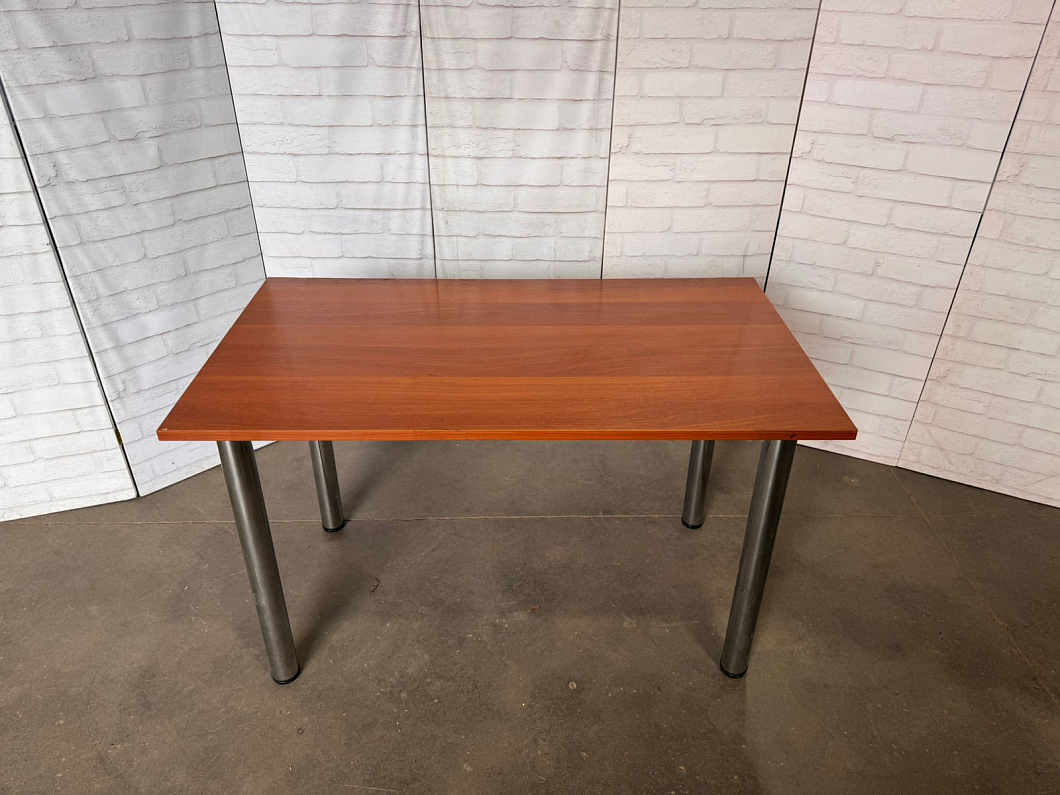 Стол прямоугольный ЛДСП Орех Россия (23151-260825)