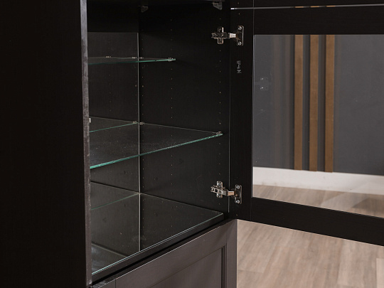 Шкаф-витрина