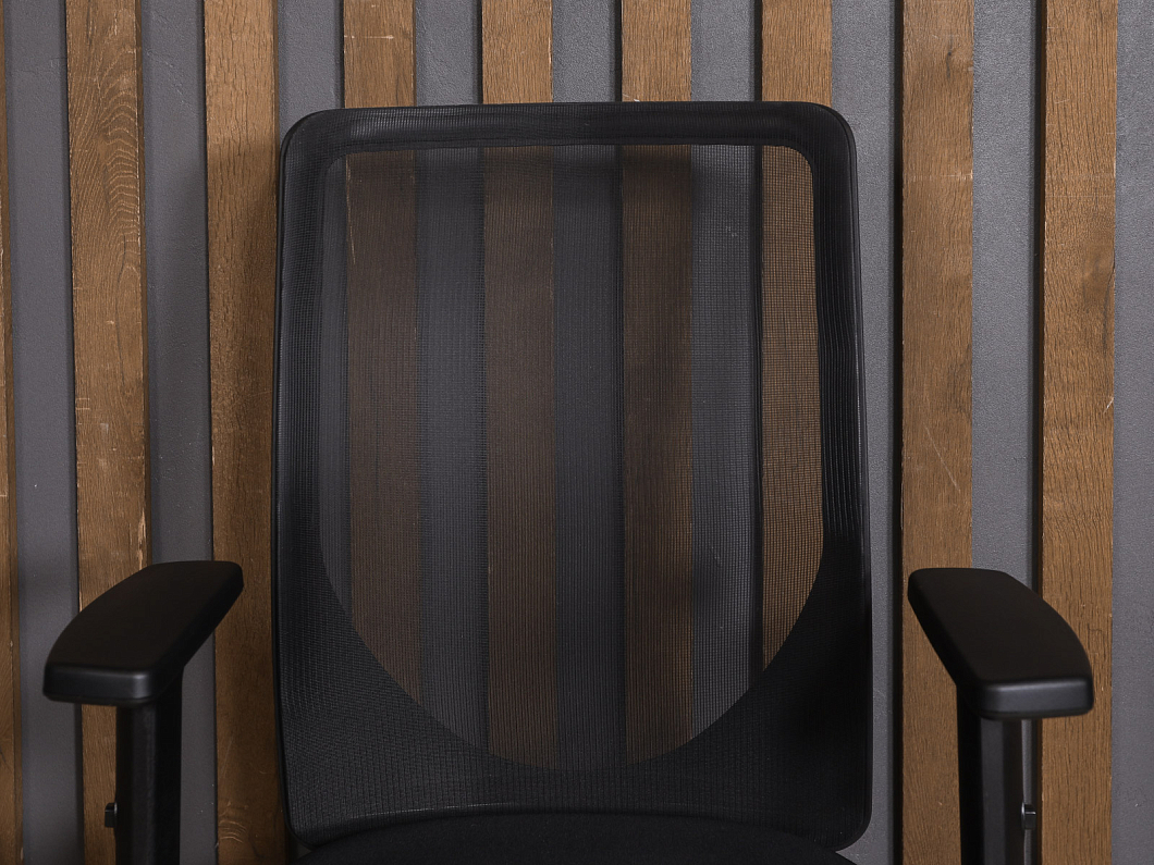 Офисное кресло Ткань Чёрный Италия (КПТЧ-240126)