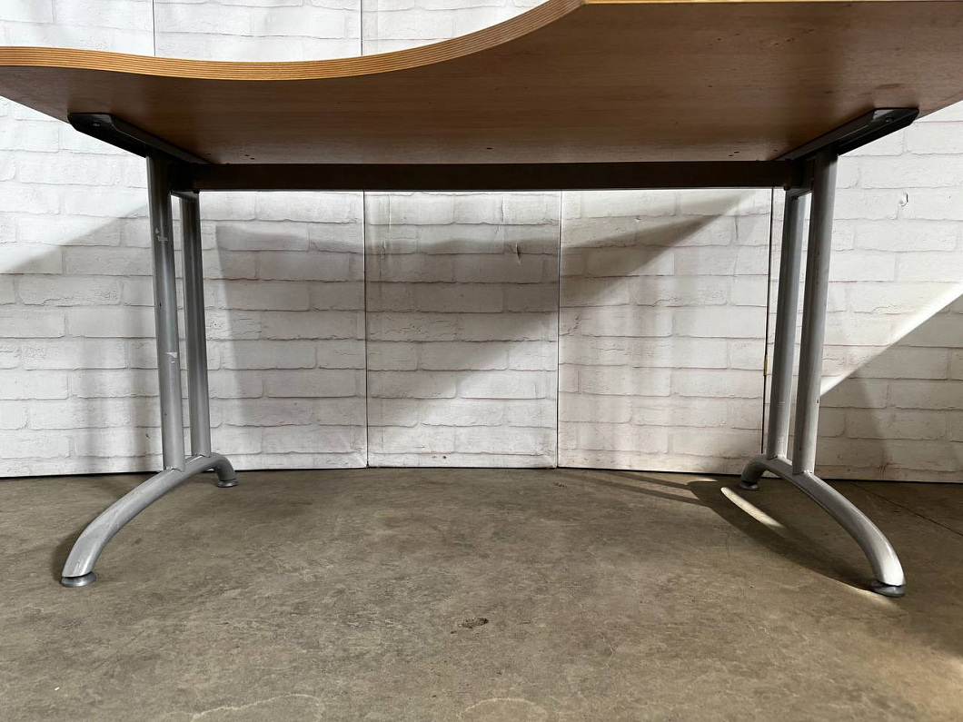 Стол эргономичный ЛДСП Клен (СЭКЛ1-270226)