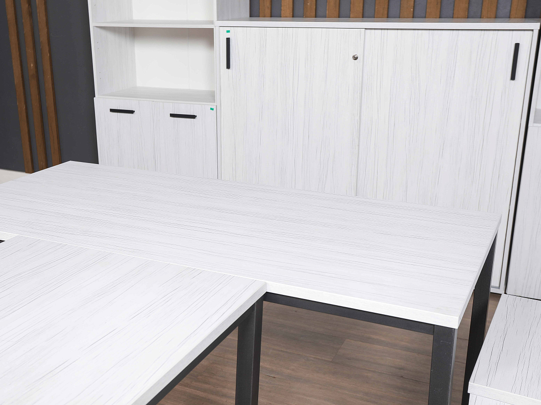 Кабинет руководителя Sitara ЛДСП Белый Россия (КРБ-120825)